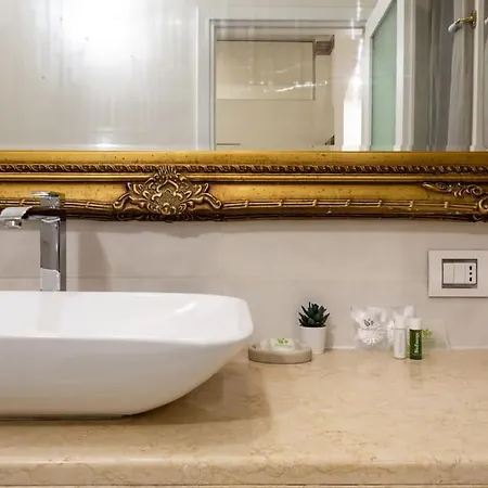 Arena-center Luxury Apartment